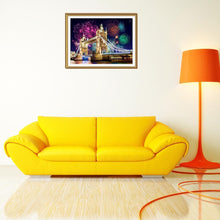 Load image into Gallery viewer, Fireworks Bridge - Full Drill Round Drill - 40x30cm