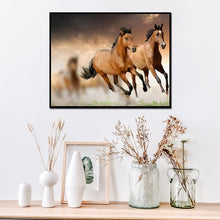 Load image into Gallery viewer, Horse Running - Full Diamond Painting - 30x25cm