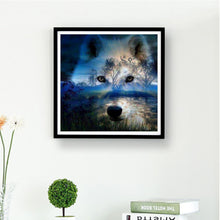 Load image into Gallery viewer, Wolf Animal - Full Diamond Painting - 30x30cm