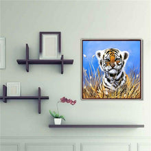 Load image into Gallery viewer, Small Tiger - Full Diamond Painting - 30x30cm
