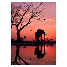 Load image into Gallery viewer, Elephant Sunset - Full Drill Round Drill - 40x30cm