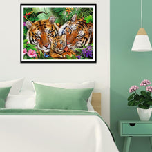 Load image into Gallery viewer, Cute Animals - Full Drill Round Drill - 40x30cm