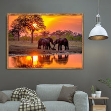 Load image into Gallery viewer, Elephant - Full Diamond Painting - 40x30cm