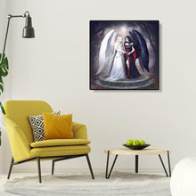 Load image into Gallery viewer, Black and White Angel - Full Drill Round Drill - 30x30cm