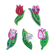 Load image into Gallery viewer, 5pcs Roses DIY Keychain