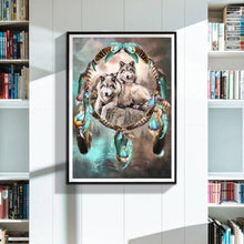 Load image into Gallery viewer, Wolf and Dream Catcher - Full Drill Round Drill - 30x40cm