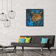 Load image into Gallery viewer, Leaf Tiger - Full Drill Round Drill - 30x30cm