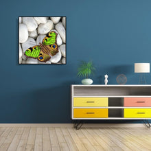 Load image into Gallery viewer, Stone Butterfly - Full Drill Round Drill - 30x30cm