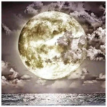 Load image into Gallery viewer, Moon - Full Diamond Painting - 30x30cm