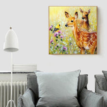 Load image into Gallery viewer, Grass Deer - Full Drill Round Drill - 30x30cm