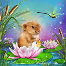 Load image into Gallery viewer, Mouse Dragonfly - Full Drill Round Drill - 30x30cm