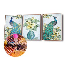 Load image into Gallery viewer, 3 Panels Peacock - Full Drill Round Drill - 95x45cm