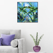 Load image into Gallery viewer, Animal Bird - Full Diamond Painting - 30x30cm
