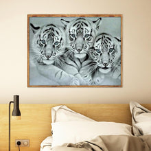 Load image into Gallery viewer, Animal  - Full Drill Round Drill - 40x30cm
