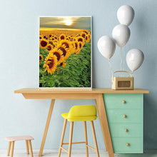 Load image into Gallery viewer, Sunflower  - Full Drill Round Drill - 30x40cm

