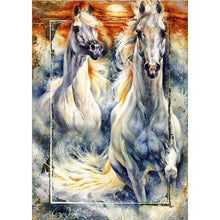 Load image into Gallery viewer, Horse - Full Diamond Painting - 30x40cm
