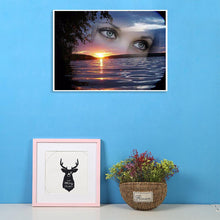Load image into Gallery viewer, Eyes Sea - Full Diamond Painting - 40x30cm
