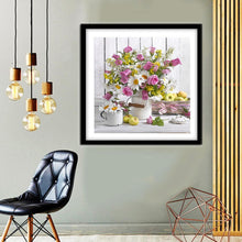 Load image into Gallery viewer, Elegant Flowers - Full Diamond Painting - 30x30cm
