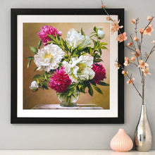 Load image into Gallery viewer, Flower Vase - Full Diamond Painting - 30x30cm
