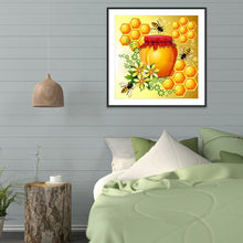 Load image into Gallery viewer, Sweet Honey - Full Diamond Painting - 30x30cm
