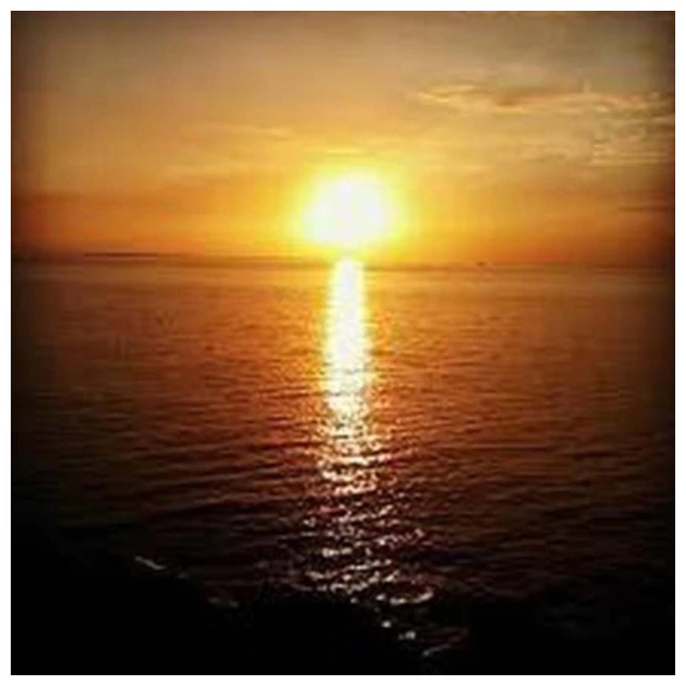 Novelty Sunrise - Full Diamond Painting - 30x30cm