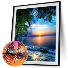 Load image into Gallery viewer, Sunrise - Full Diamond Painting - 30x40cm
