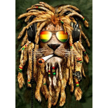 Load image into Gallery viewer, Lion - Full Diamond Painting - 30x40cm
