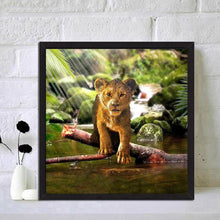 Load image into Gallery viewer, Lion ZooArt - Full Diamond Painting - 30x30cm
