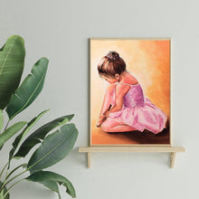 Load image into Gallery viewer, Ballet Girl - Full Diamond Painting - 40x30cm
