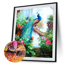 Load image into Gallery viewer, Lordly Peafowl  - Full Drill Round Drill - 30x40cm
