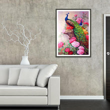 Load image into Gallery viewer, Lordly Peafowl  - Full Drill Round Drill - 30x40cm
